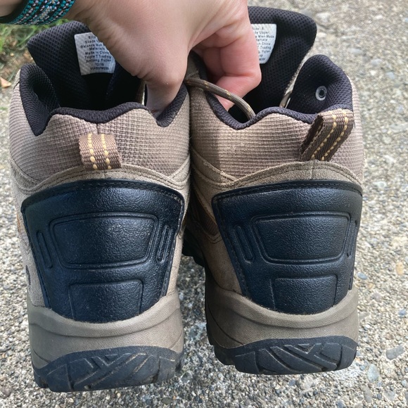 Waterproof Northside Snohomish hiking boots - Picture 3 of 10